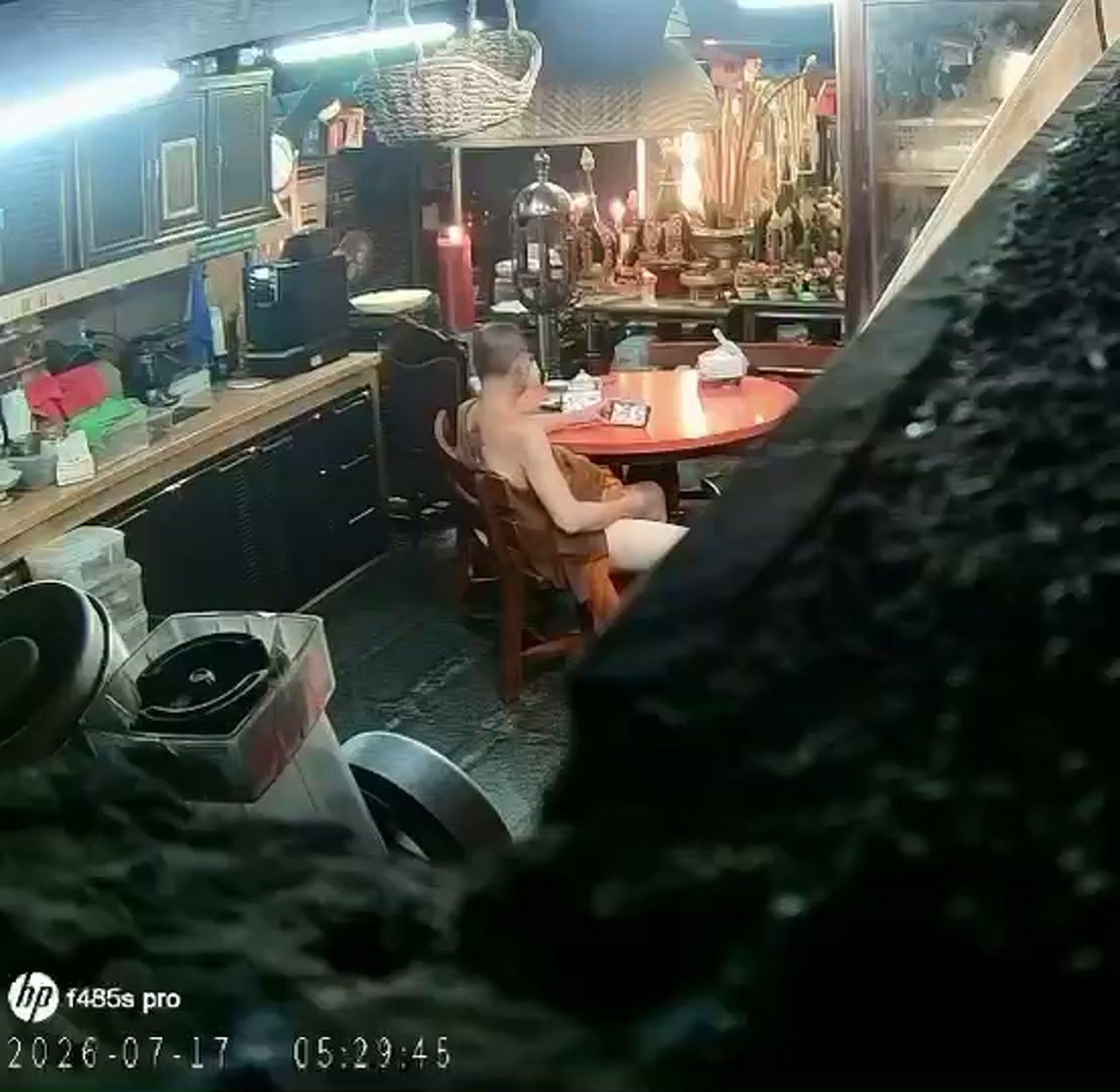 พระดังอยุธยาถูกกล่าวหาพัวพันสีกา